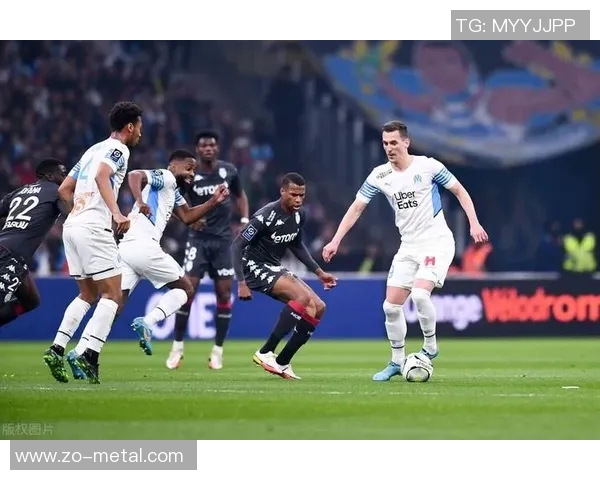 圣菲联合对决萨斯菲精彩赛事分析与球队状态深度解读